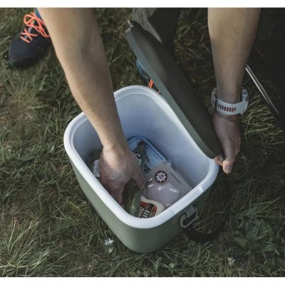 Perfect to bring along for picnics, weekend trips or day outings.