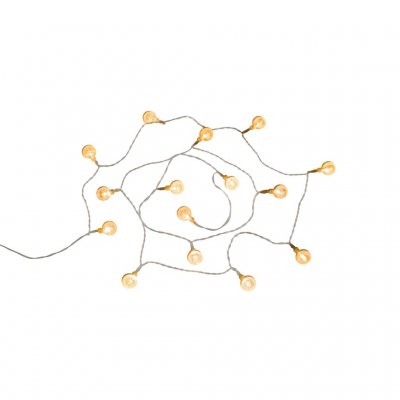Easy Camp Blur light string with 15 lamps gives a pleasant and warm glow.