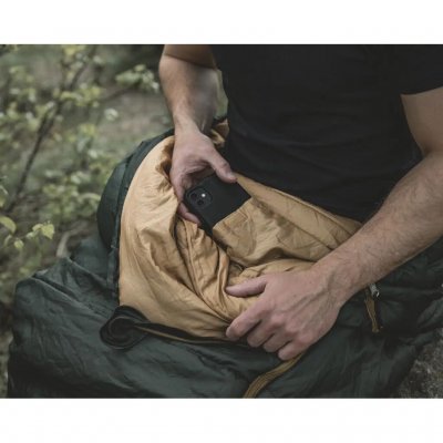 A pocket inside the sleeping bag for phone or valuables.