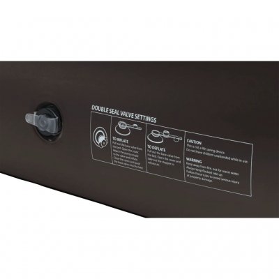 The armchair is inflated using a standard pump for air mattresses.