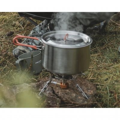 The pot features a non-stick coating and a lid with strainer holes.