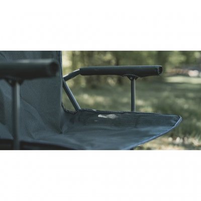 Foam-padded armrests.
