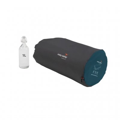 A carry bag is included with the Easy Camp Skylark Double 5.0 cm.