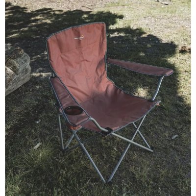 Durable and foldable chair, perfect for camping, the beach, or the garden.