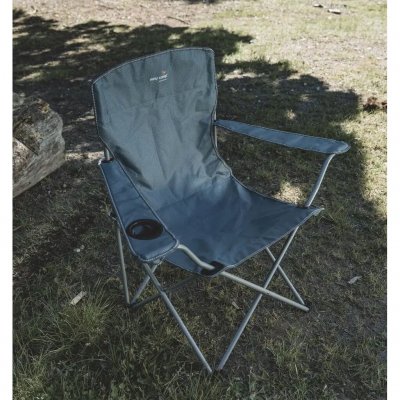 Durable and foldable chair, perfect for camping, the beach, or the garden.
