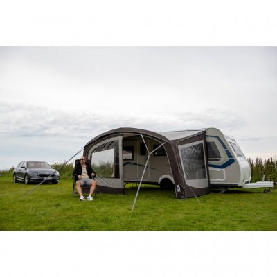 Practical front that creates an awning tent from the sunshade