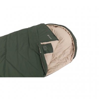 The soft inner lining combined with the airy filling provides a very down-like comfort in the sleeping bag.