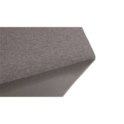 Removable cover on the campingcouch