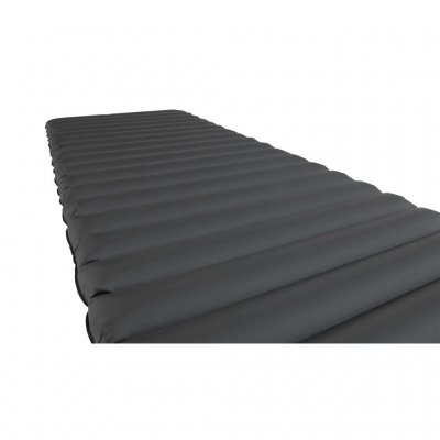 Air mattress with horizontal channels that provide good weight distribution.