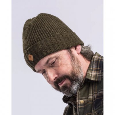 Warm and comfortable cap in wool with fleece lining.