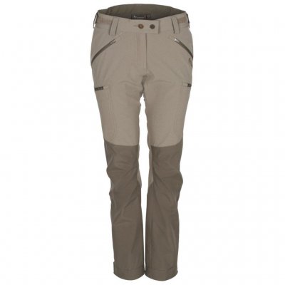 Pinewood Abisko / Brenton - outdoor trousers that are flexible, windproof and with good ventilation. Perfect for camping and out