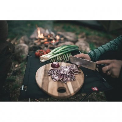 Small table that is perfect for small tents, day trips, the beach, or picnics, as it also works well to sit on the ground and ea