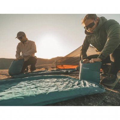 The sleeping mat is easily inflated using the included pump sack.