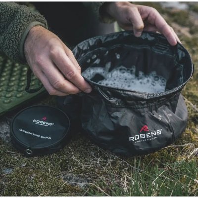 The basin holds 10 litres and has a sturdy base and strong handles for carrying.