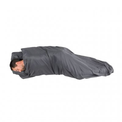 Can be used as a sleeping bag during warmer nights