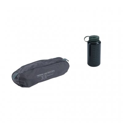 Compact pack size. Storage bag included.