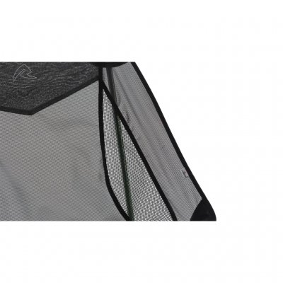 Mesh panels provide comfort and allow the chair to breathe.