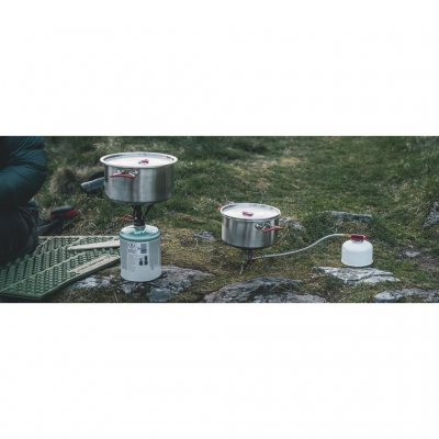 A practical and high-quality kit from Robens for cooking on a camping stove.