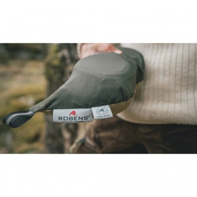 Can be packed down to a small pack size and stored in the included carry bag.