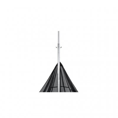 The sleeping cabin has a head height of 220 cm.