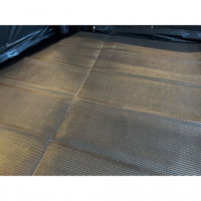 Polstret forteltet mat mørk side op til Tenta Pure 330.