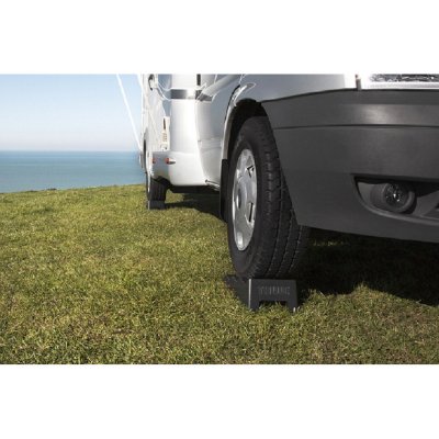 Also suitable for larger motorhomes.