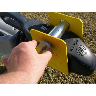 Lock the clutch lock. Clear.