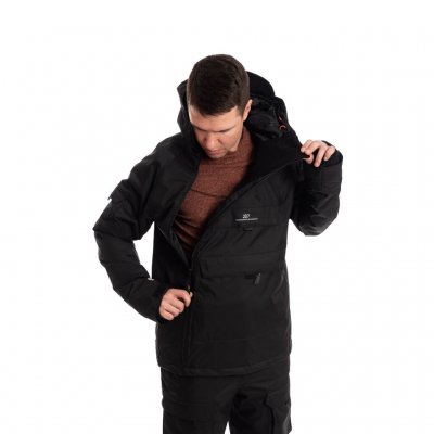 Long zipper for easy on and off.